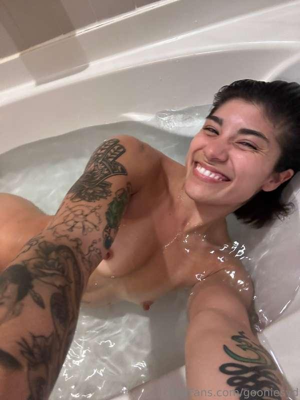 go like and save my shower IG reel for a free booty pic 😋 lo..