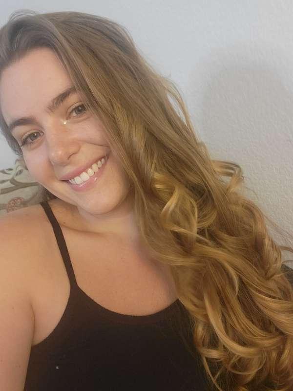 I'm on cammmmm. Please come hang! http://www.chaturbate.com/..
