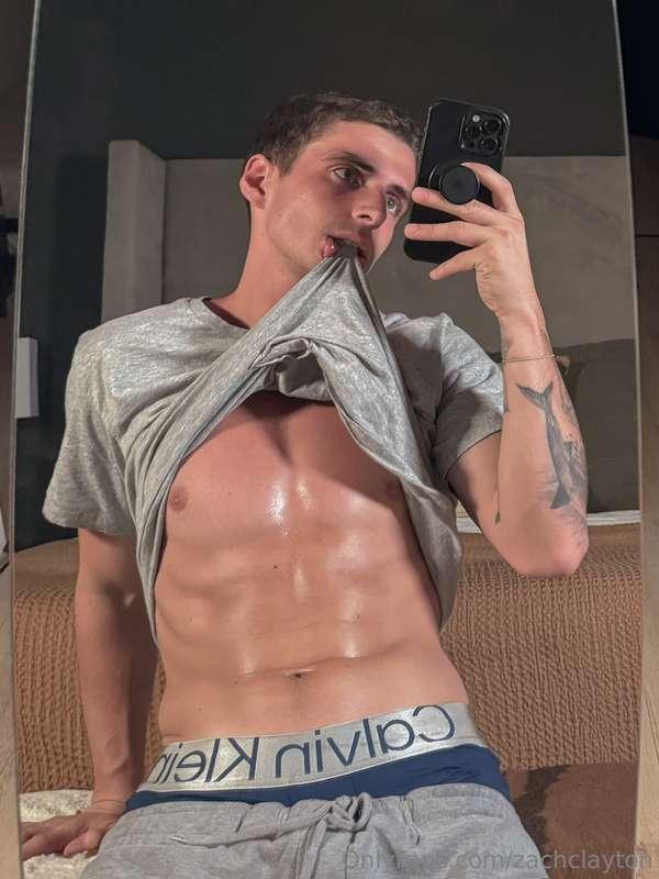 you wanna taste? 💦👅