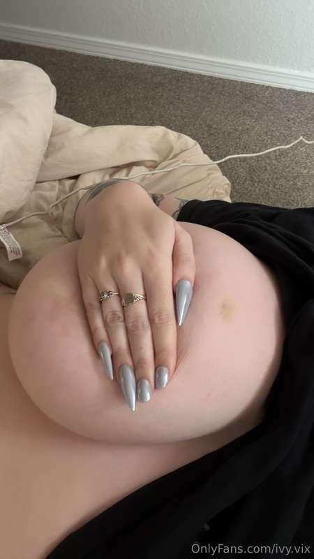 I really just bruised my own titty from the sucking livestre..