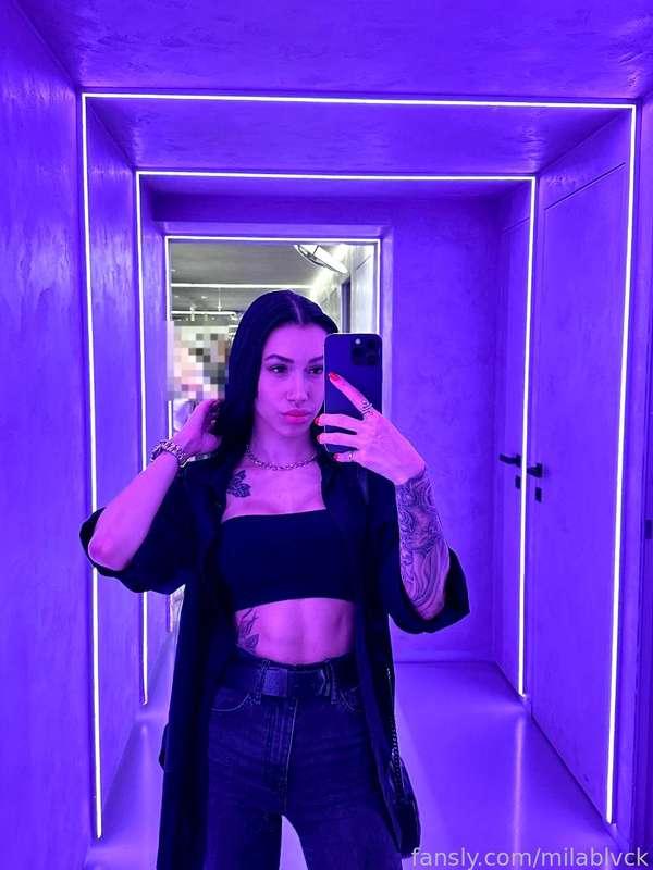 milablvck image #0