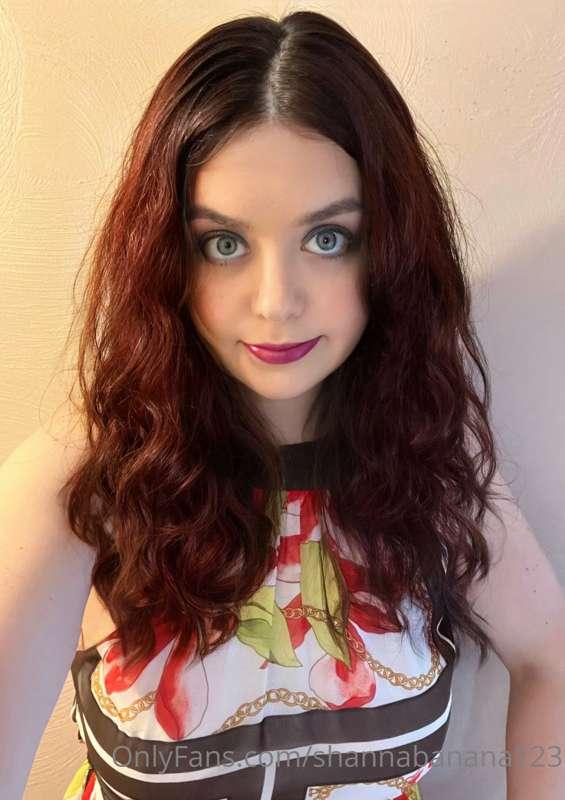 I hope you had a great week!! These are 2 pictures of me thi..