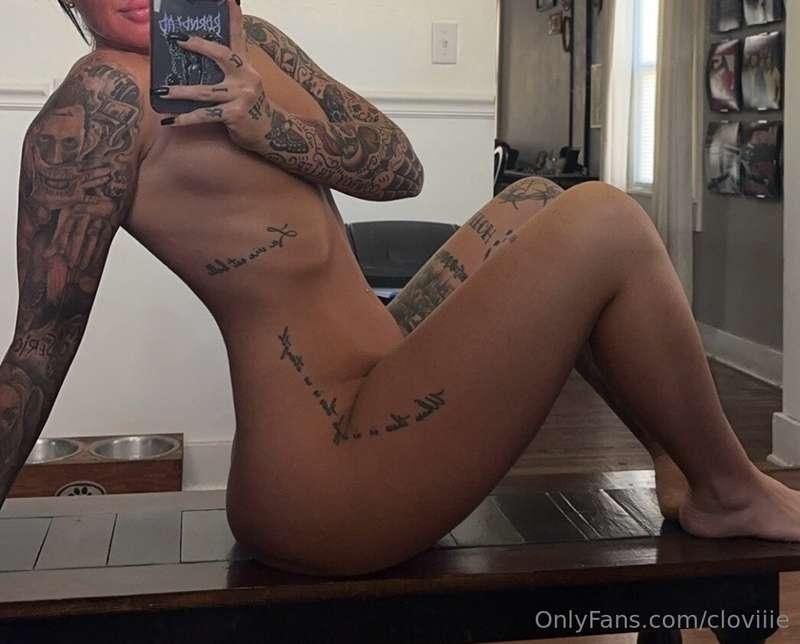 Get in between these legs