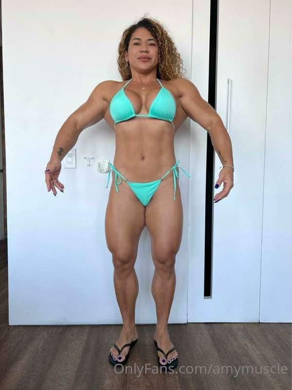 Progress pics:
Up to 77kg and body fat slightly down, my new..