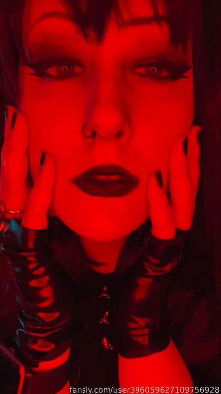 user396059627109756928 image #5