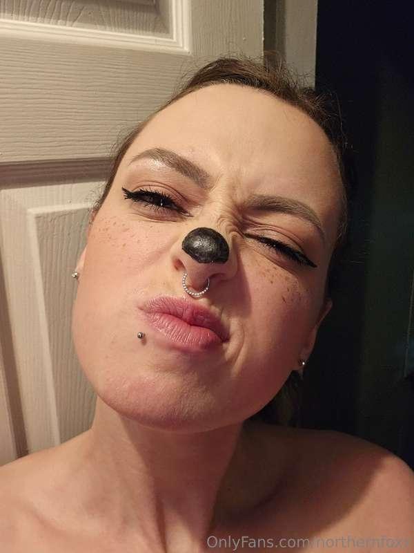🤭