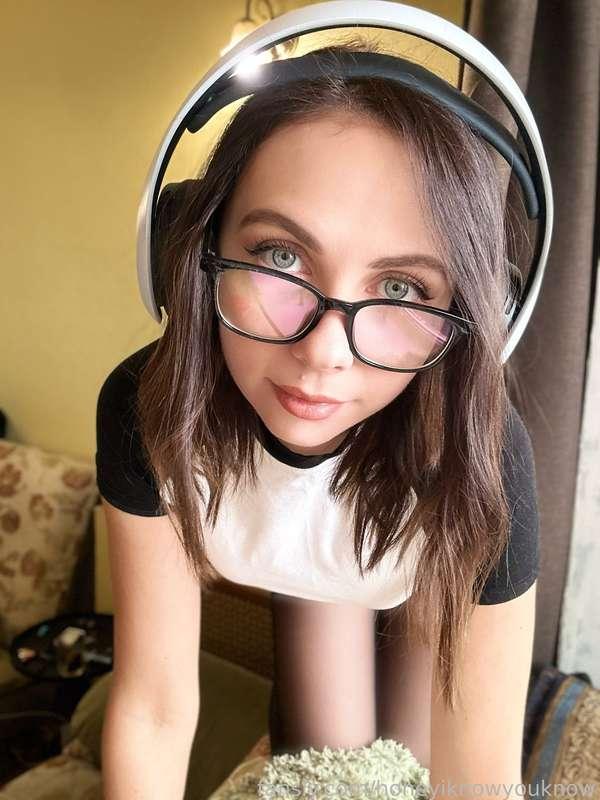 honeyiknowyouknow image #9