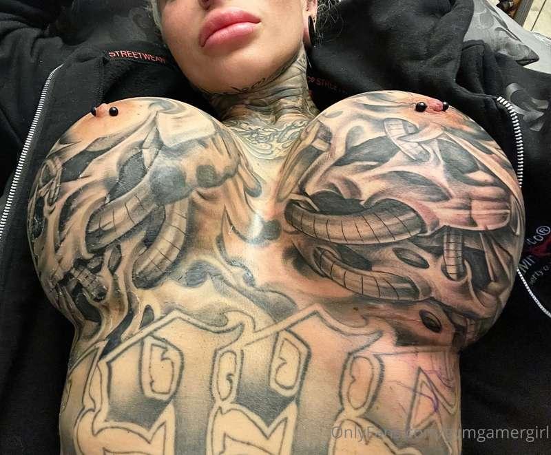 ❤️Finally tatted boobs❤️