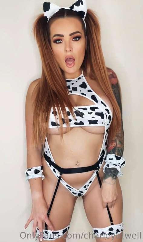 Cum and play with me and cream me up!

Clip just been sent t..