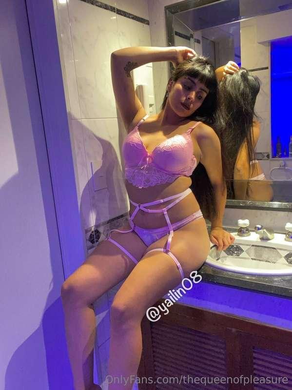 FREE SUBSCRIPTION🎀🎁
@yailin08 @yailin08

Latina with a juicy..