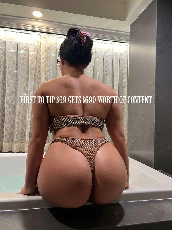 ONE FAN ONLY!!!!!😇 FIRST ONE TO TIP - $69 for UNCUT NUDE BUN..