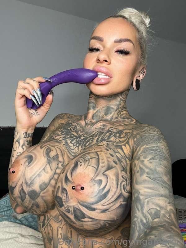 I’m very thirsty and horny right now .. wanna change it ? 😈