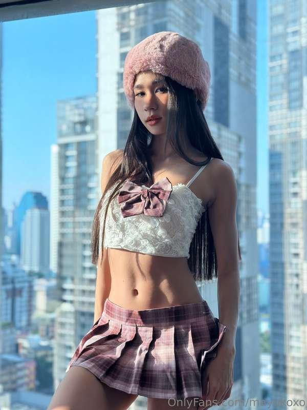 at least we should spend time together for Valentines.. 🥺 DM..