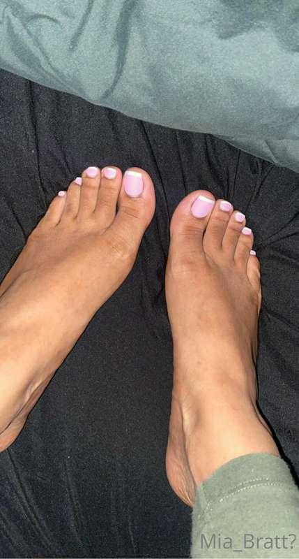 pretty pink toes 💞