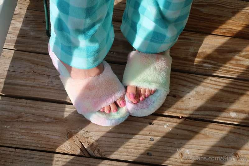 Who's gonna pay for my next pedicure? Is it gonna be you dad..