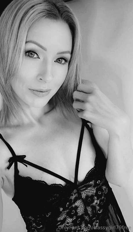 Black and white adds a whole new dimension..... sensual and ..