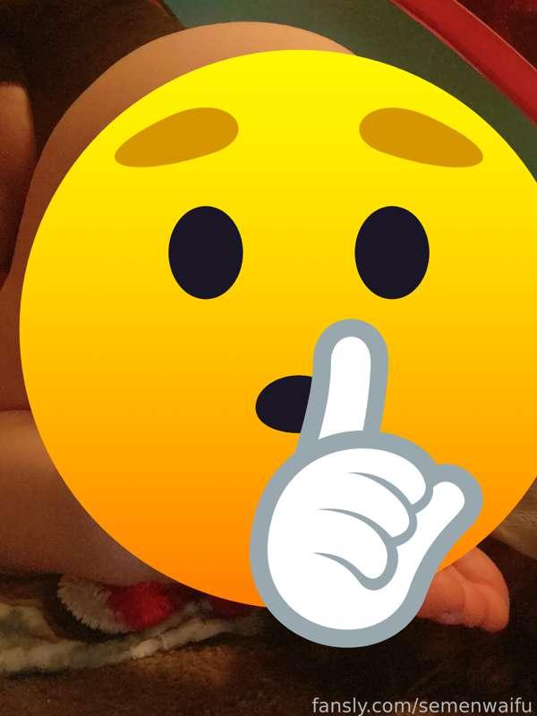 IRL pics for subscribers &lt;3 Do you like what you see? 😊
~~
#nudes #lewds #ass #booty #feet #boobs #tits #irl #cute #vr 
