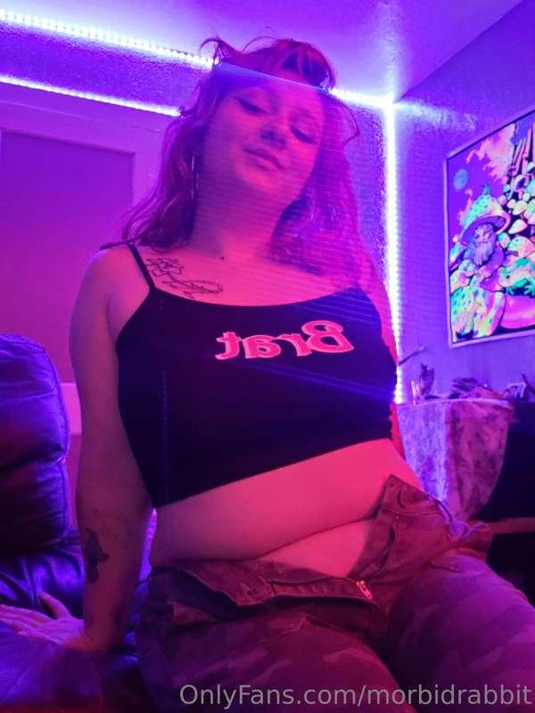 A lil something for the peeps who appreciate soft tummys 💞
