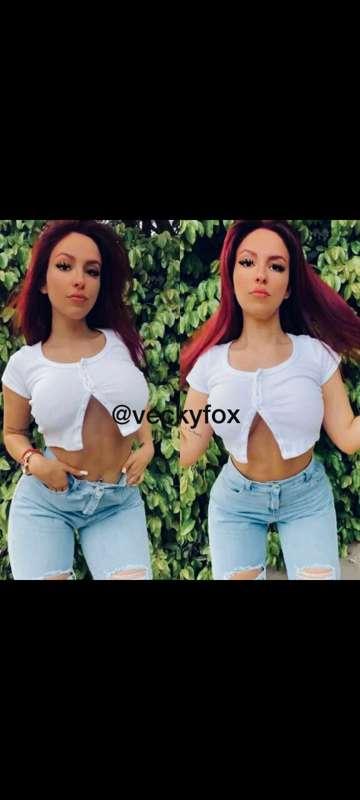 💦 ## 𝑻𝑯𝑬 𝑭𝑨𝑻𝑻𝑬𝑺𝑻 𝑷𝑼𝑺𝑺𝒀 𝑶𝑵 𝑶𝑵𝑳𝒀𝑭𝑨𝑵𝑺 ## @veckyfox 

🚨 𝟱𝟬%𝗢𝗙𝗙🚨 ..