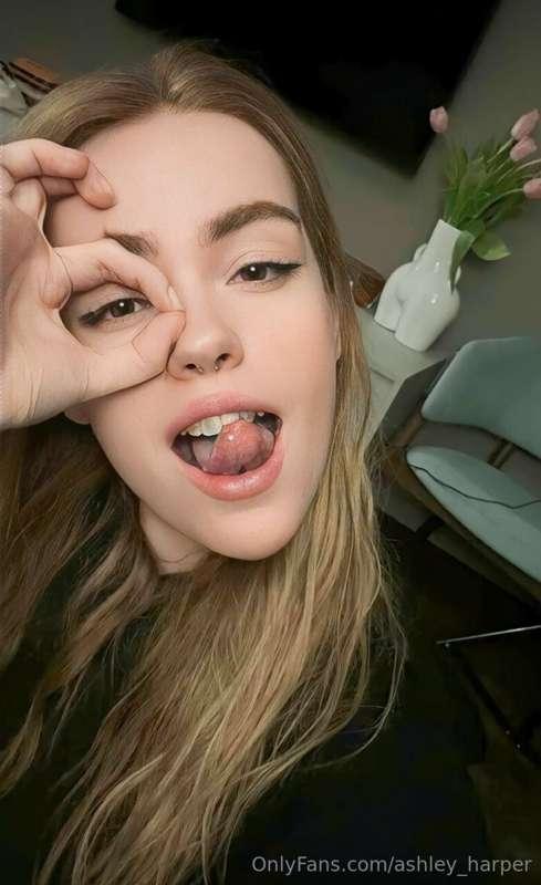 ## 🔥𝐅𝐑𝐄𝐄 𝐏𝐀𝐆𝐄 🔥@bellamadisonfirst😈
Her @bellamadisonfirst mo..