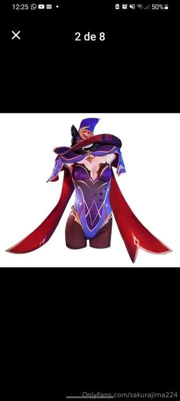 Quiero comprarme el cos de mona me ayudan? Doy recompensas 👉..