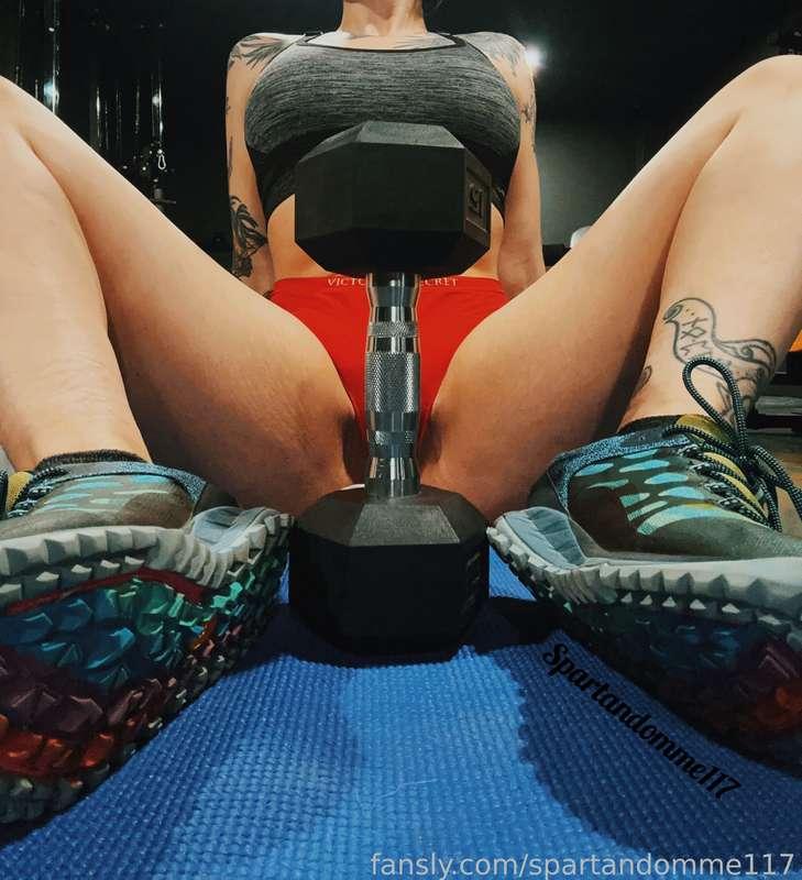 You gonna help me stretch or what? 🏋🏻‍♀️

#goth #gothgf #tattoos #ink #workout #sweaty #gym #muscle #mommy #fit #panties #thong 