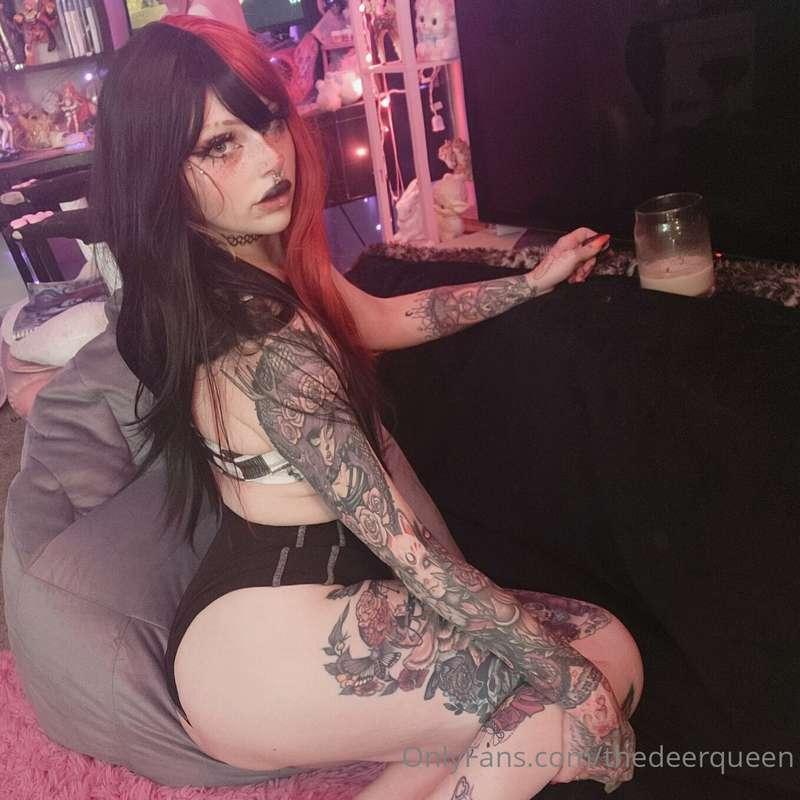 Big thankyou to Andrew for getting me this wig off my wishli..