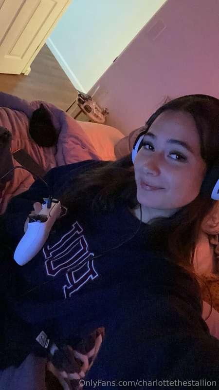 I got a ps5😍😍 thanks to everyone ily guys
