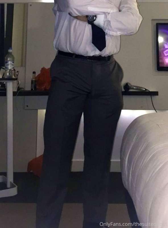 thesuitedboss image #0
