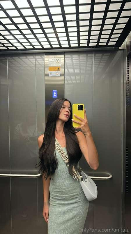 I was going to an important meeting.🙈 Wish me luck✊💛
