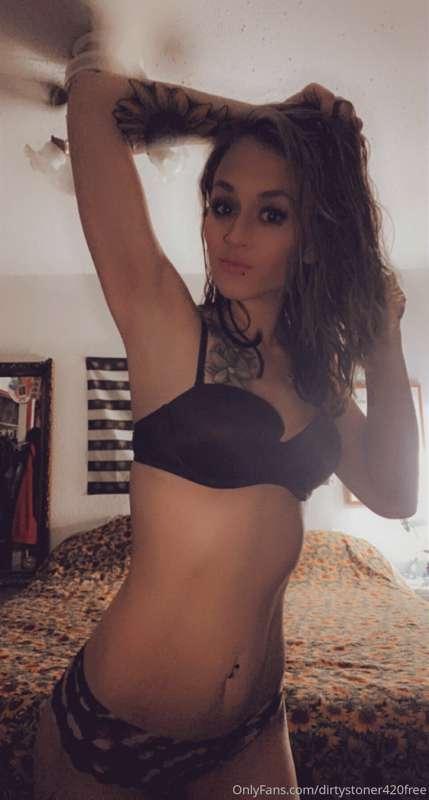 LIKE ALL MY POST FOR 6 months FREE on my XXX PAGE🥰 Hurryy!!!..