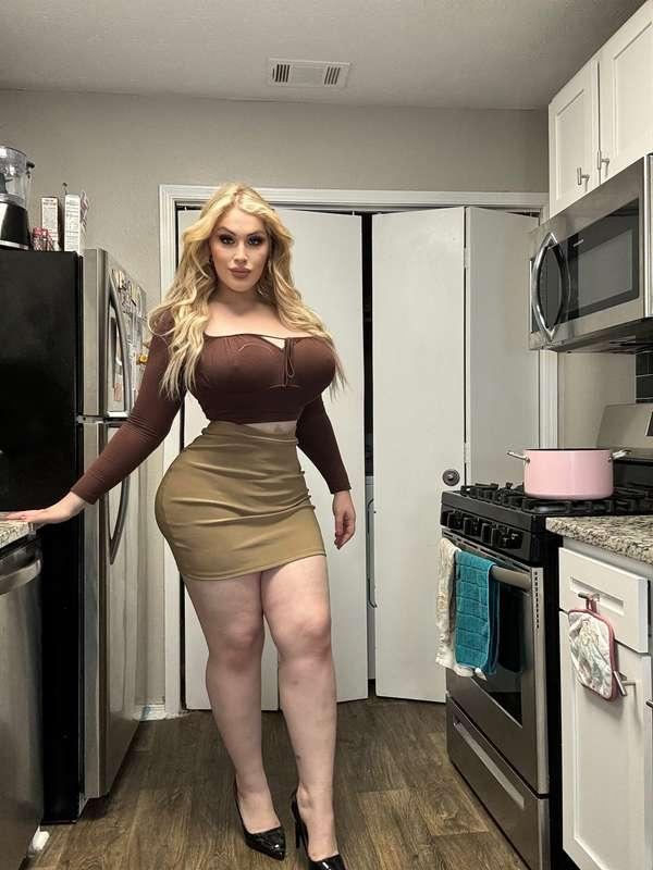 Should we cook something or just fuck already!