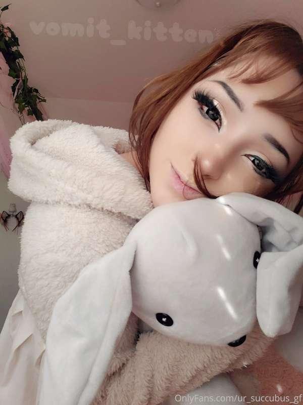 Check out my main page @xxCosmicMessxx  for lots of solo toy..