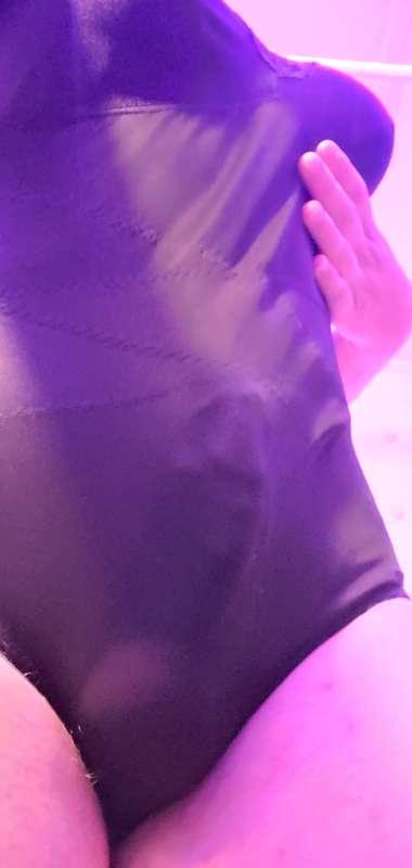 Like my bulge?😘