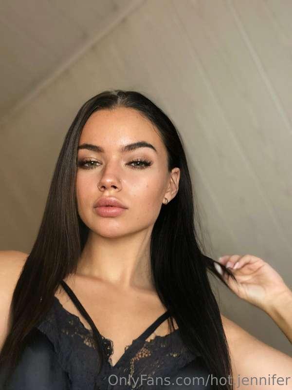 I just have the need to be fucked by you baby🥵🥵🔥