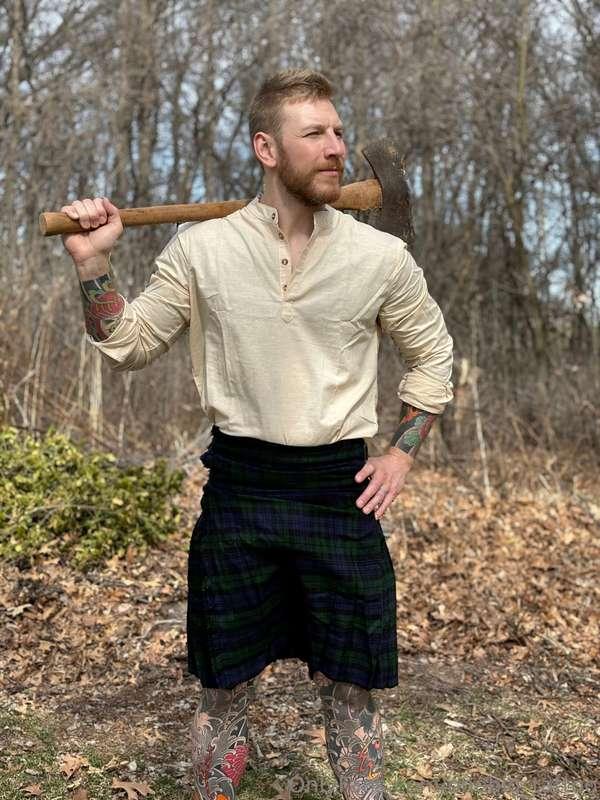 A few Highlander games this week🤣 I might have to wear a kil..