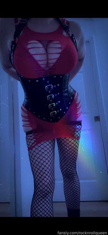 rocknrollqueen image #4