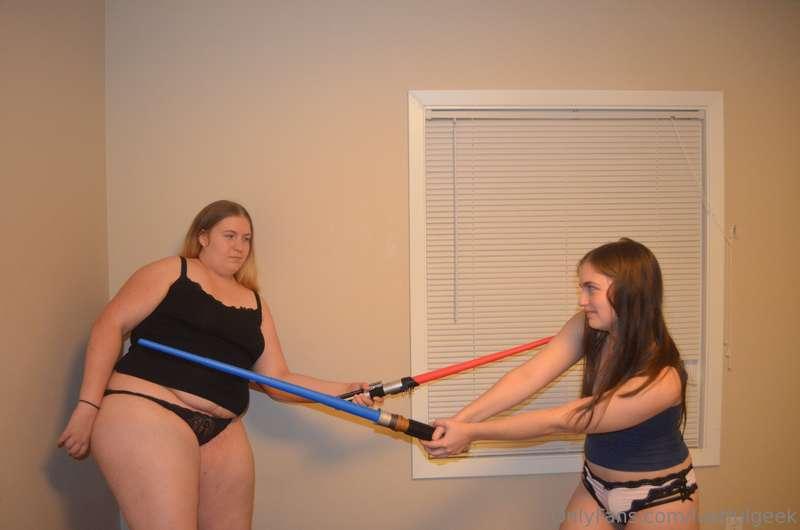 lustfulgeek image #20
