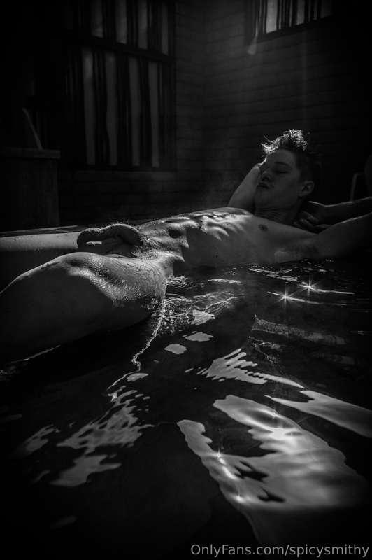Was recently reminded of how much I enjoy black and white ph..