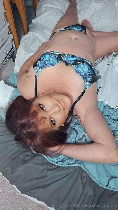 ### ***@empowerment_journey_vip***
Cum say hi to my hottie b..