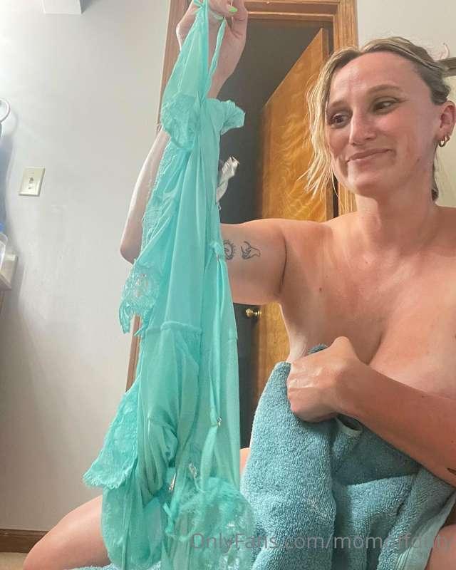 Tore up my lingerie today..  made a 4:26 min video of just o..