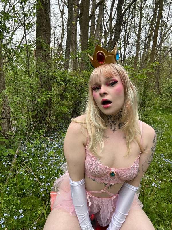 princess peach wyd here??  posting a masturbation video tomo..