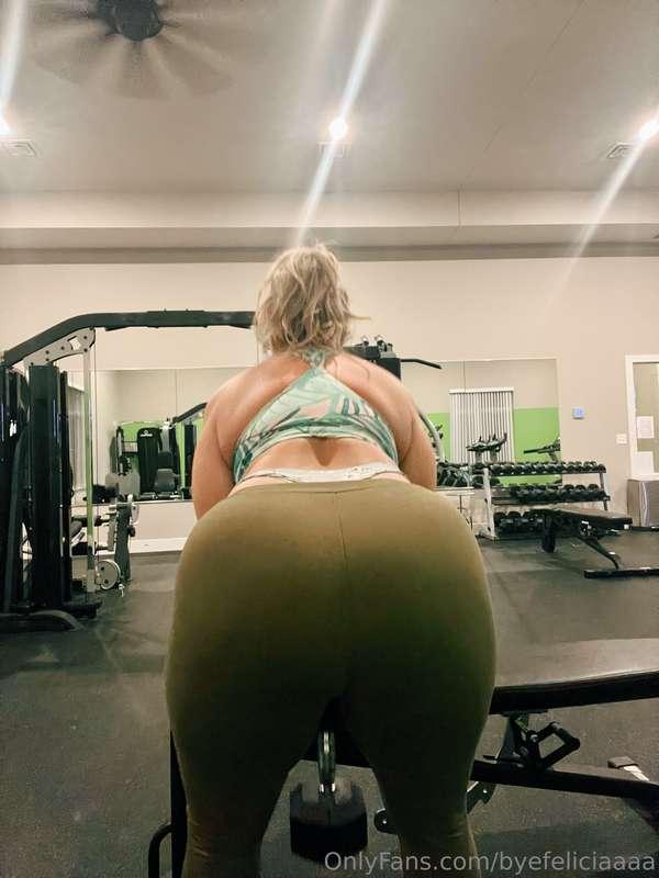🐳
