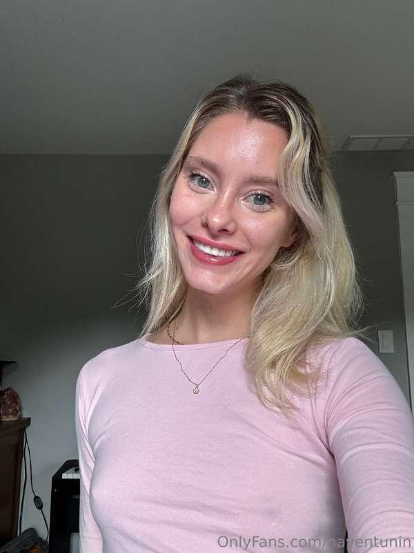Hiiii:) come talk to me on my main page @haven.tunin   (I do..