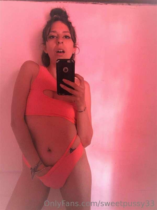 How hot!!!🔥🥵 we wet together?
 write me!!