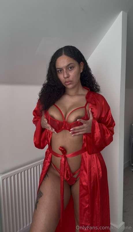 naughty in red 🥵