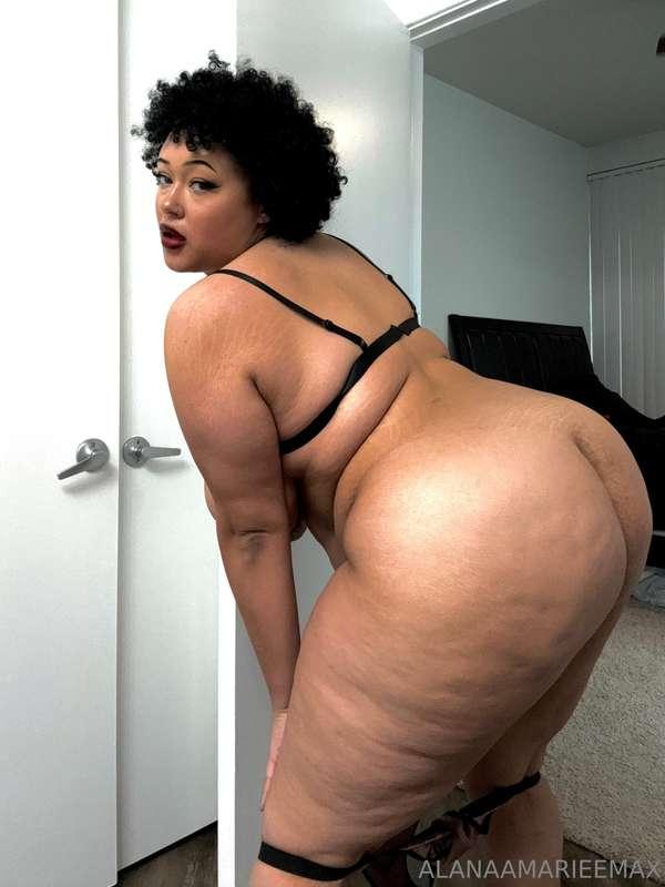 alanaamarieemax image #4