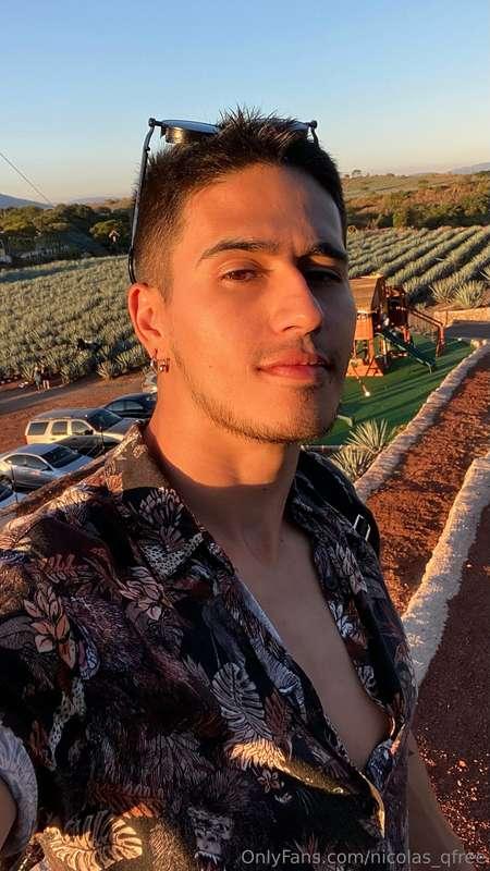 Golden Hour 🌆