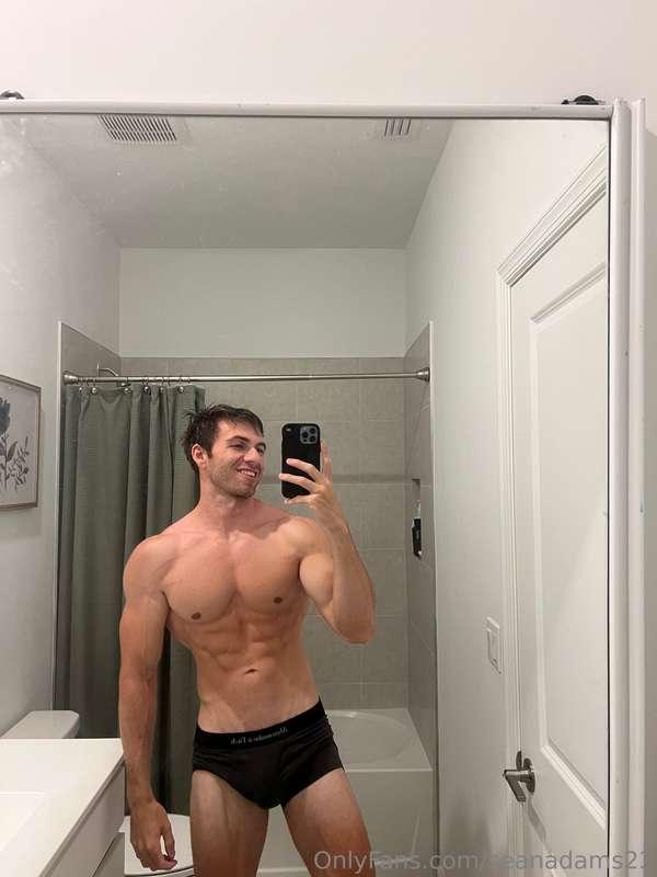 I feel like im looking good ngl haha🤠