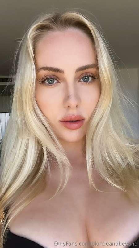 blondeandbeyond image #1